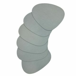 grijs-licht-effen-Skinnatur-pebble