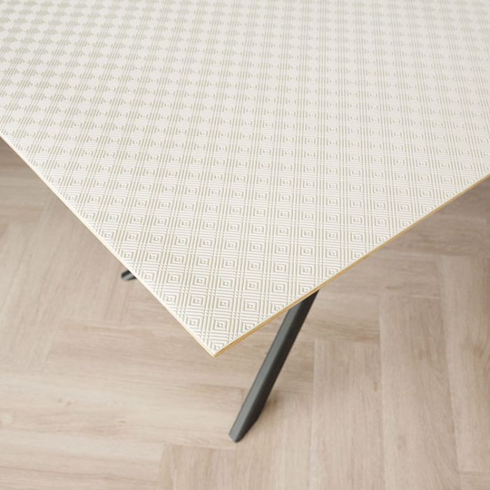 Protège Table Bulgomme - Nappe Rectangle 140 X 190 cm - Blanc. Protège  Votre Table. : : Cuisine et Maison